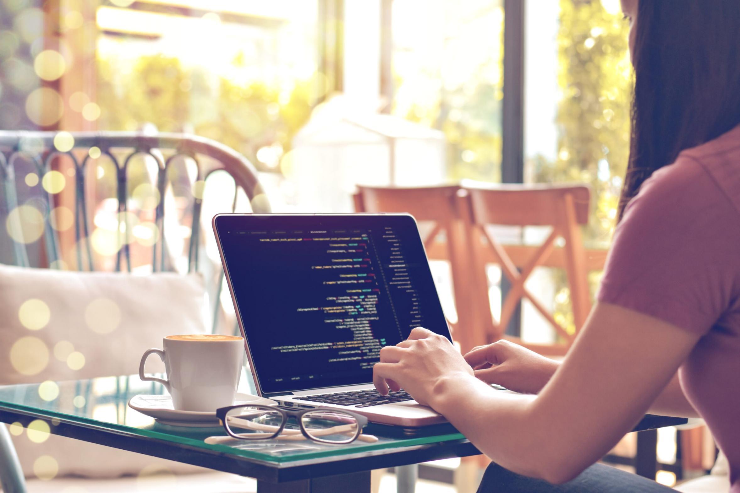 Ambiente de aprendizagem prática online